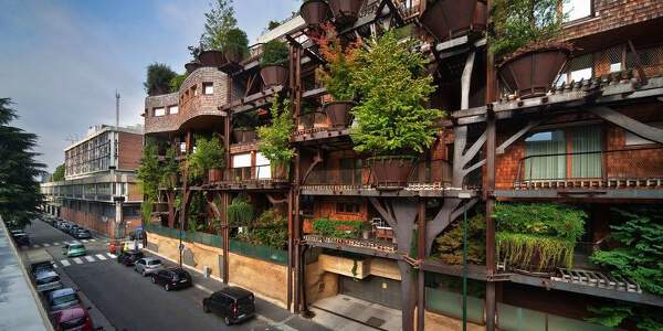 Apartemen Penuh Pohon Ini Jadi Ikon Kota Turin