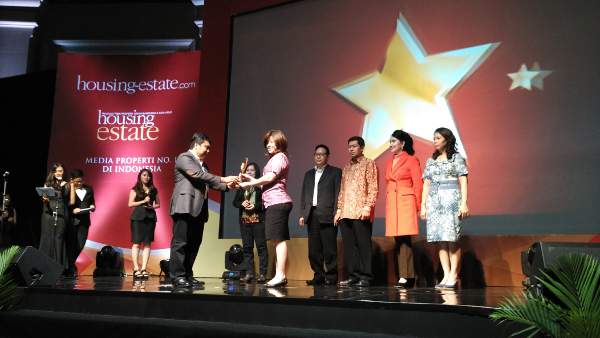 PT Cisangkan, Produsen Genteng Cisangkan menerima Penghargaan 